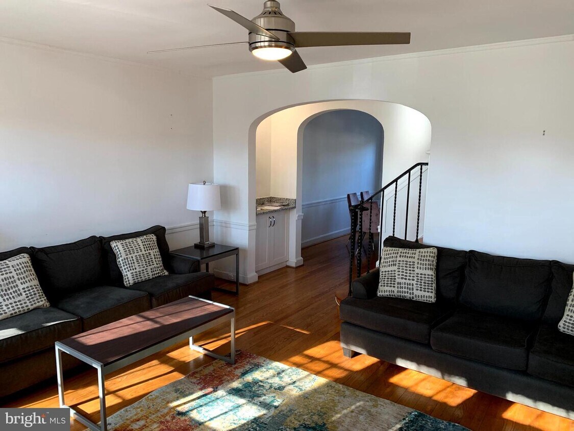 Foto principal - 4435 Greenwich Pkwy NW