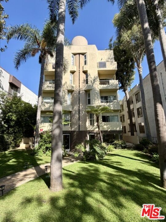 Foto del edificio - 410 N Oakhurst Dr