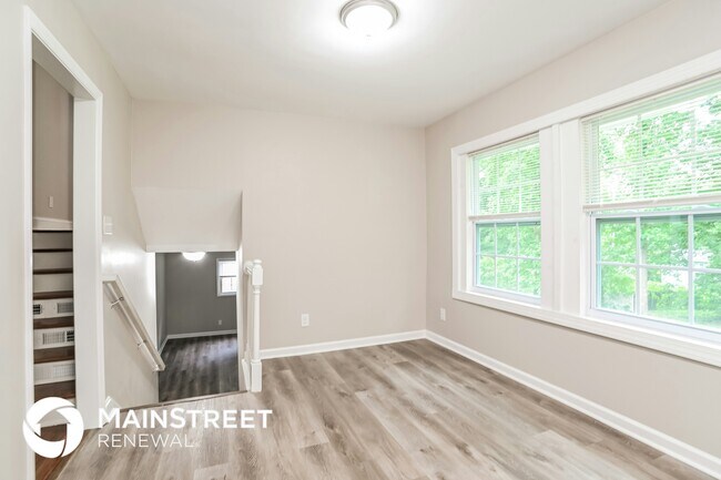 Foto del edificio - 7348 Idlewild Rd