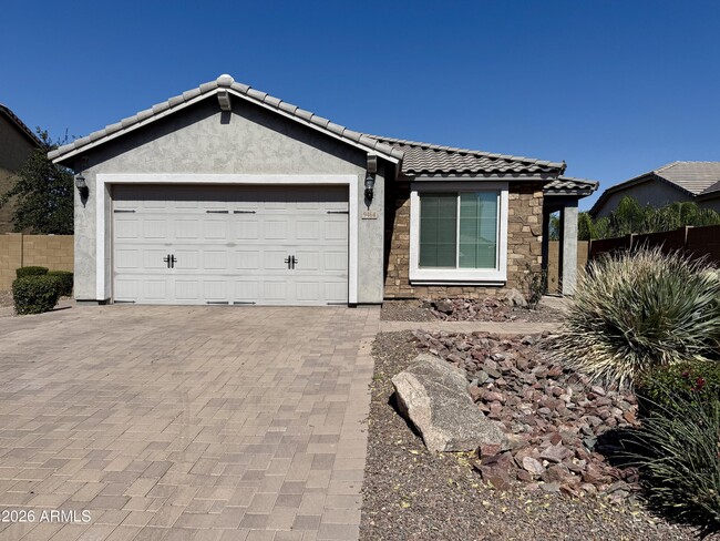 Foto del edificio - 9464 W Fallen Leaf Ln