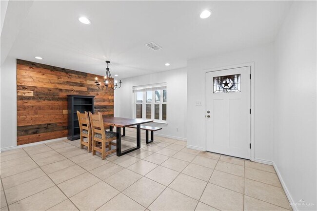 Foto del edificio - 4012 Auburn Ave W
