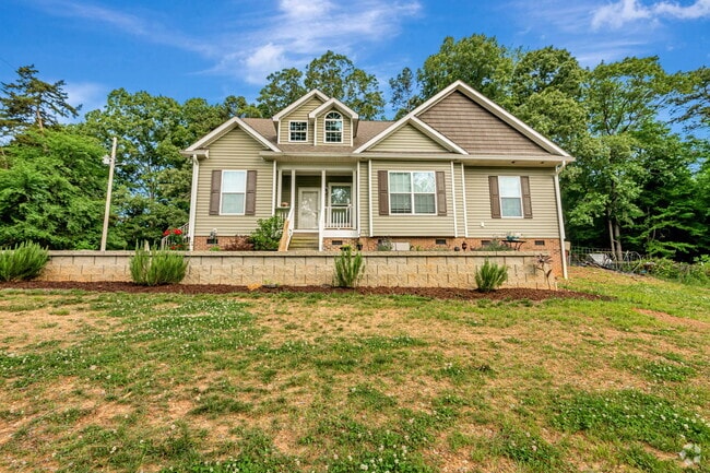 Building Photo - 6222 Nesbit Rd