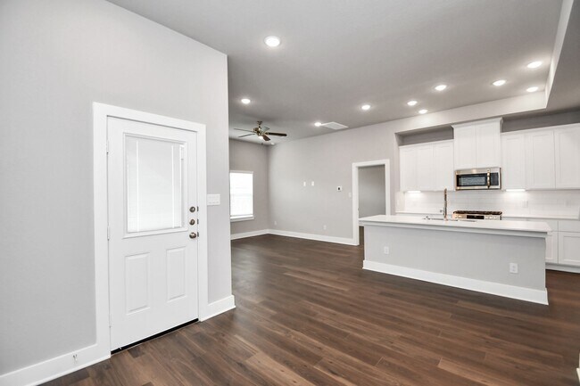 Building Photo - The Willow – Elevated Living with Space, S...
