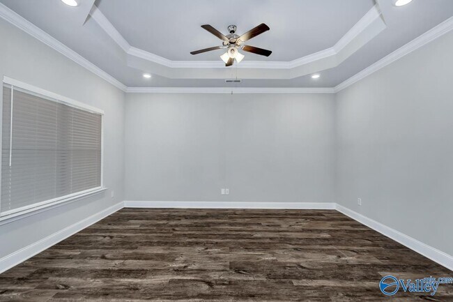 Building Photo - 6520 Jacaranda Dr NW