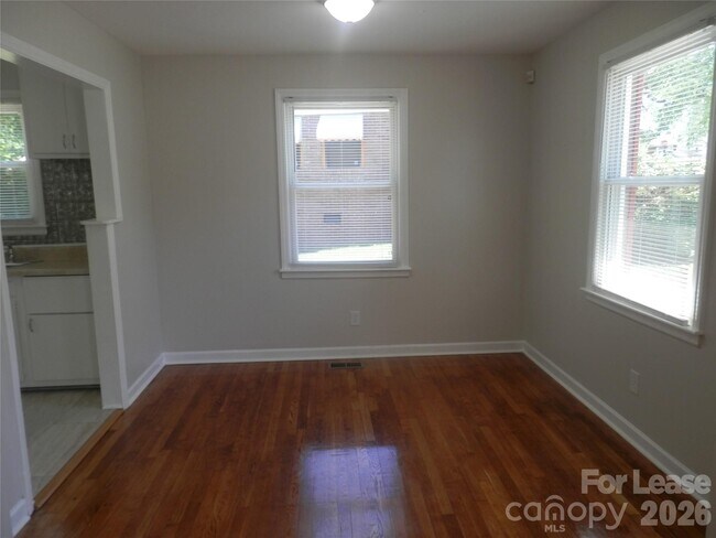 Foto del edificio - 3016 Colfax St