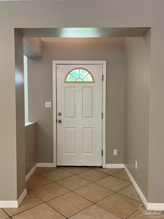 Building Photo - 5784 Twisted Oak Ct