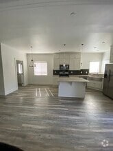 Building Photo - 15246 El Soneto Dr