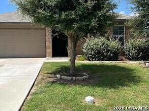 Building Photo - 2118 Silver Maple