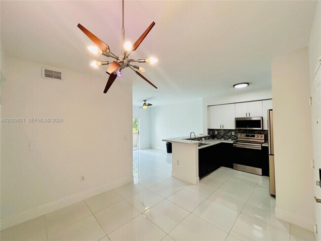 Foto del edificio - 11040 SW 196th St