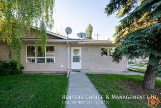 Building Photo - 213-48 48 Ave W