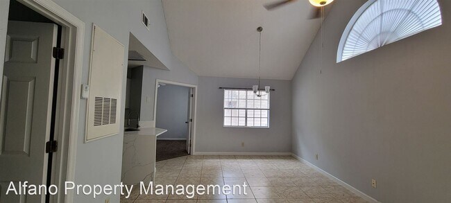 Building Photo - 2 br, 2 bath House - 610 Colorado Pl #58