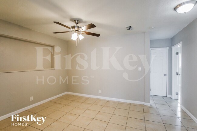 Foto del edificio - 421 SW 29th Ave