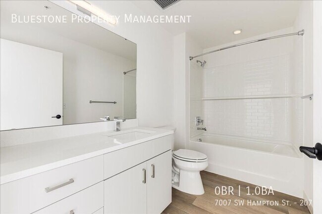 Foto del edificio - 7007 SW Hampton St
