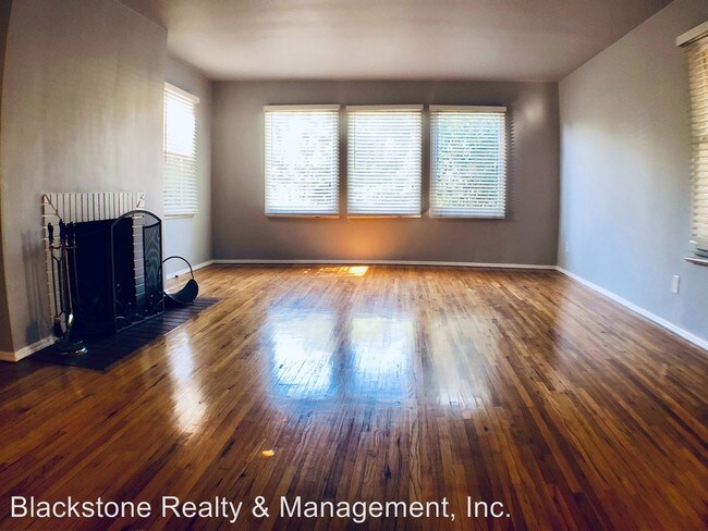 Building Photo - 9554 1/2-9554 1/2 W Olympic Blvd