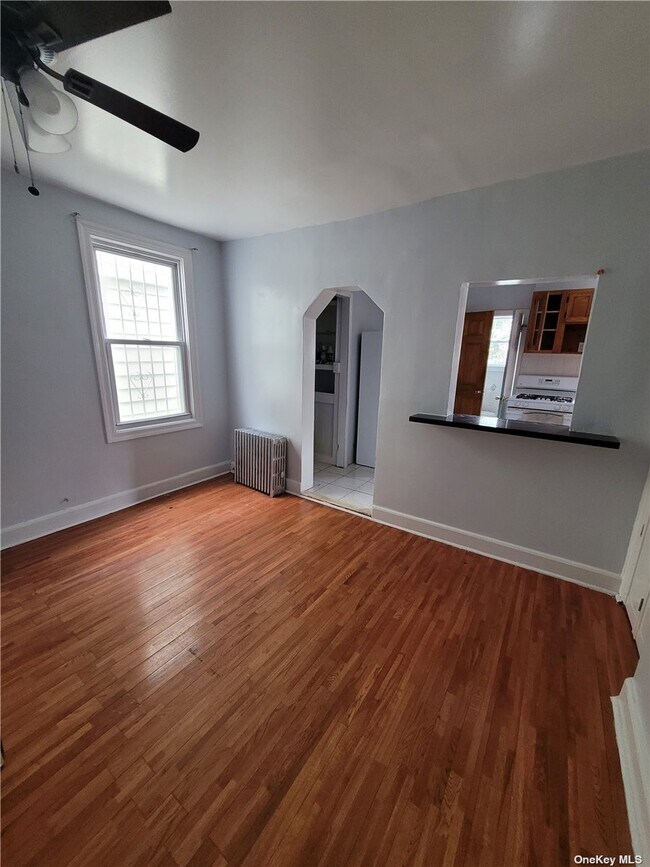 Building Photo - 130-42 Lefferts Blvd