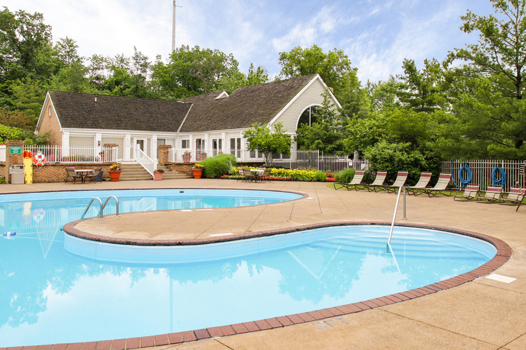 Plenty of Sun and Fun Poolside - Royal Oaks Apartments