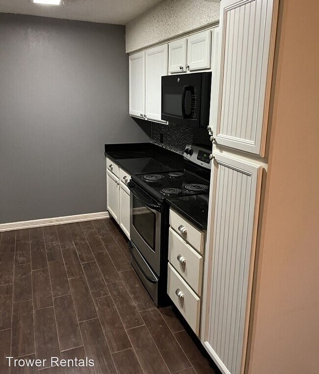 Building Photo - 3 br, 2 bath House - 4142 Lynbrook