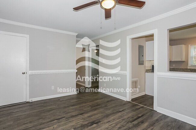 Building Photo - 1952 Williams Dr