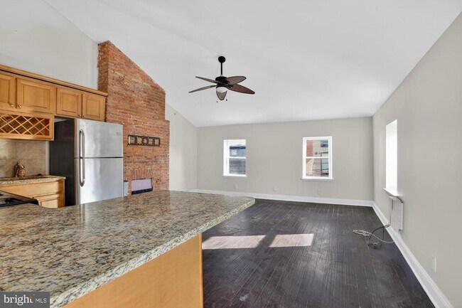 Foto del edificio - 1600 Frankford Ave