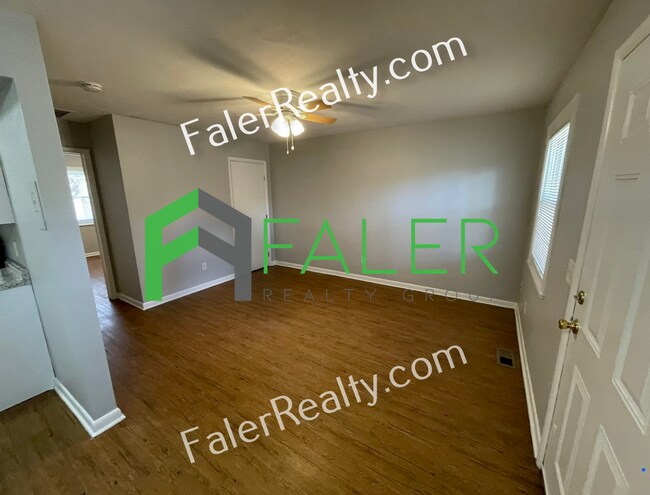 Foto del edificio - 1645 Speice Ave