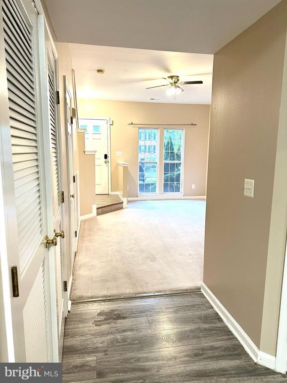 Building Photo - 21057 Pickerelweed Terrace