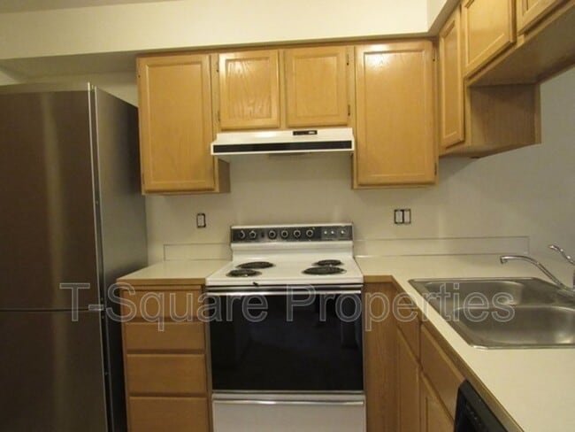 Building Photo - 7632 230th St SW