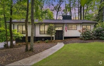 Building Photo - 230 Summerfield Dr