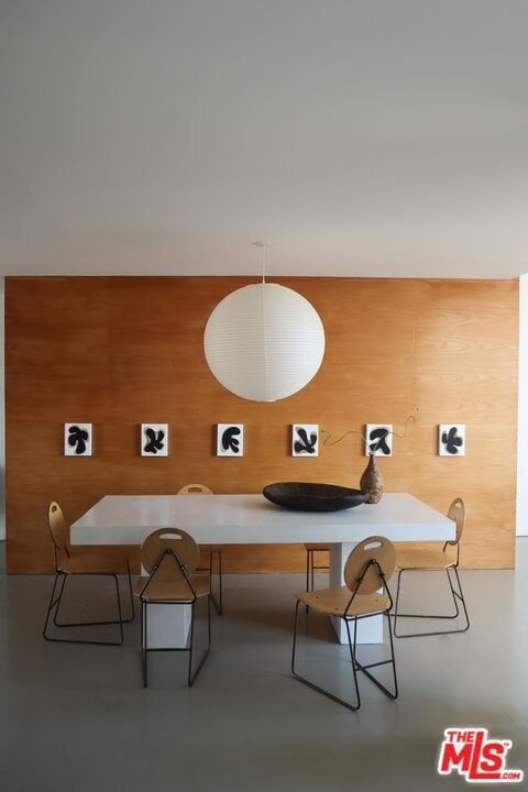 Building Photo - 901 Hancock Ave