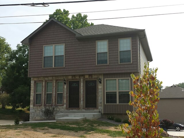 Primary Photo - 412 S Main St