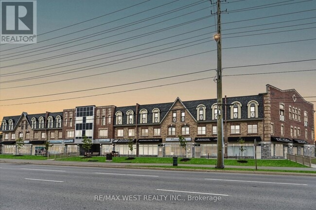 Building Photo - 3865 Major Mackenzie Dr W