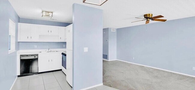 Foto del edificio - 105 Spring Lake Ct
