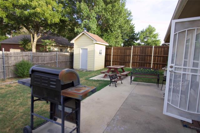 Building Photo - 310 Texas Dr