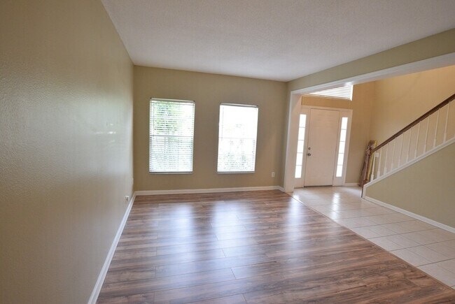 Building Photo - 2200 Coolbrook Ct