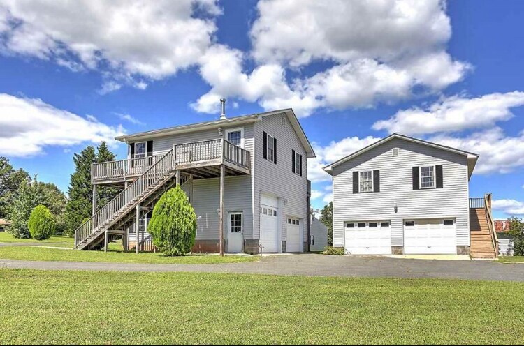 Foto principal - 6598 Louisa Rd