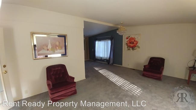 Building Photo - 3 br, 2 bath House - 7208 Tieton Dr