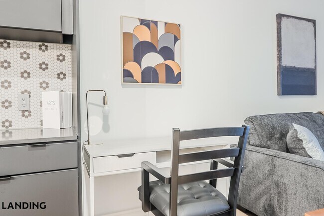 Foto del edificio - 2623 Keene St