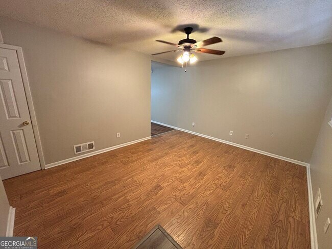 Building Photo - 8117 Attleboro Dr