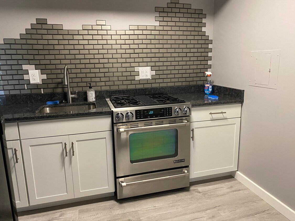Foto principal - 2616 Fort Farnsworth Rd