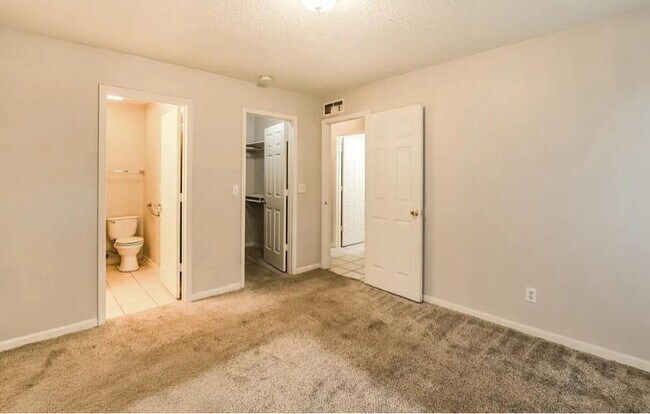 Foto del edificio - 2833 Kensington Ave