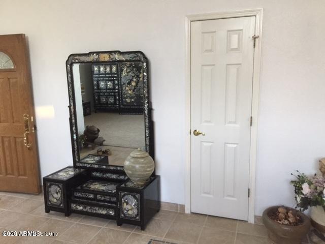 Foto del edificio - 3072 S Palmer Dr