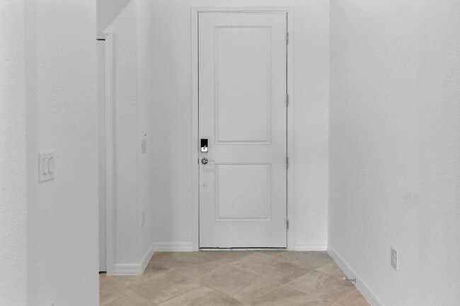 Foto del edificio - 14848 Portico Blvd
