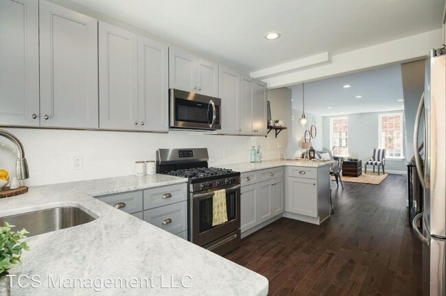 Building Photo - 3 br, 2 bath House - 3032 Agate St.