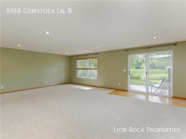 Building Photo - 8968 Comstock Ln N