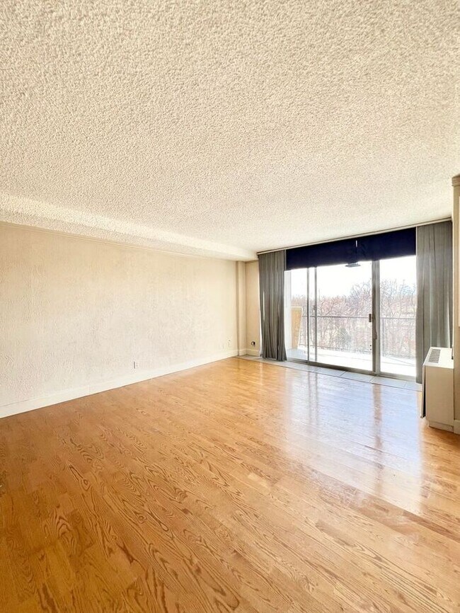 Foto del edificio - Downtown Fort Collins 2bd/1.5ba Condo with...