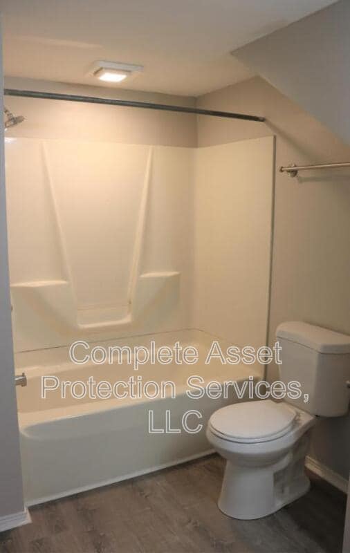 Building Photo - 412 Wabash St