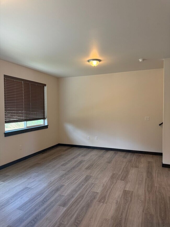 Foto del edificio - 1510 Butler Creek Ave