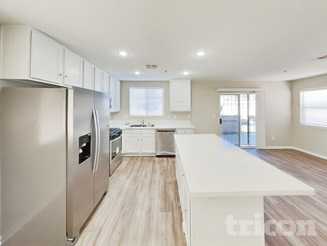 Foto del edificio - 2922 Trembling Hill Ave