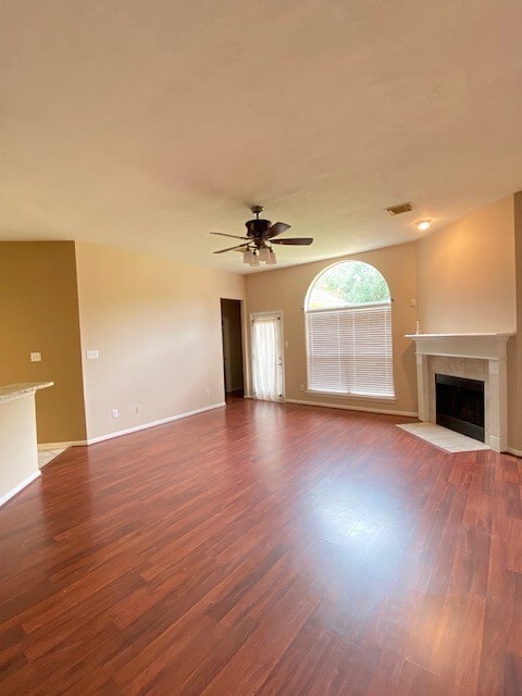 Foto del edificio - 3215 Worthington Dr