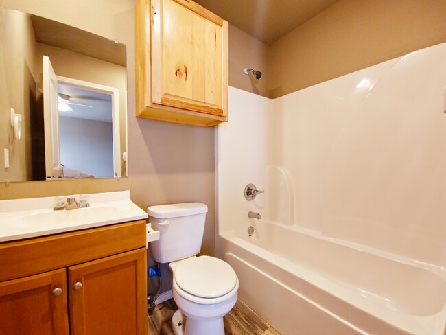 Foto del edificio - PRE-LEASE SPECIAL: Cozy 3-Bedroom, 2-Bathroom Home with Garage in East Lubbock