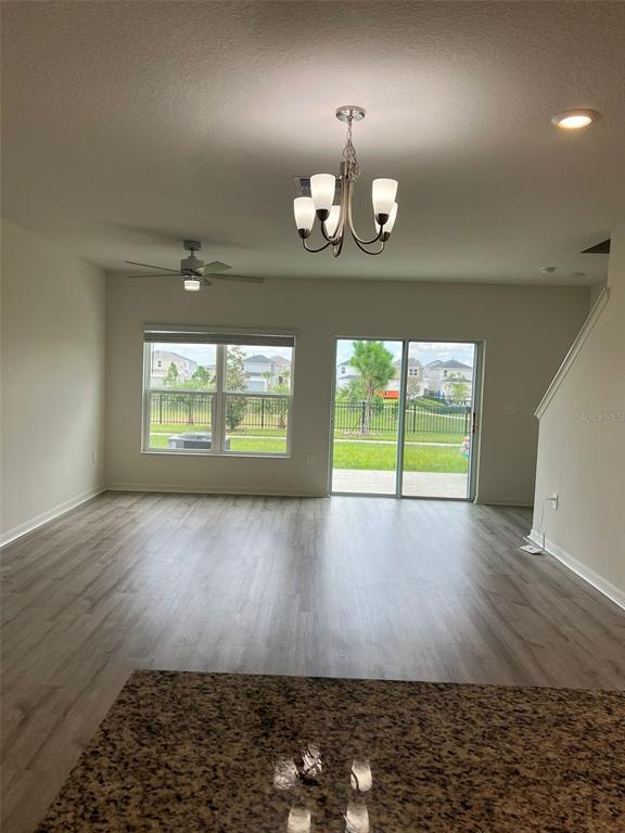 Building Photo - 661 Stoney Pointe Cir